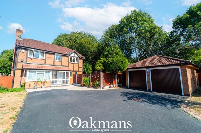 4 Bedroom Detached House For Sale In Elmbridge Drive, Shirley, Solihull, West Midlands, B90