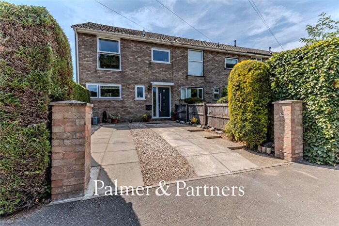 3 Bedroom End Of Terrace House For Sale In Judith Avenue, Knodishall, Suffolk, IP17