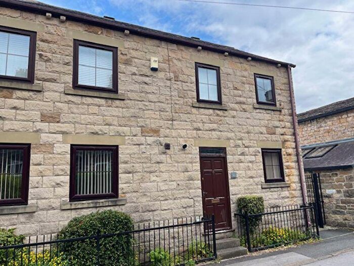 1 Bedroom Flat To Rent In Cross Chapel Street, Leeds, LS6