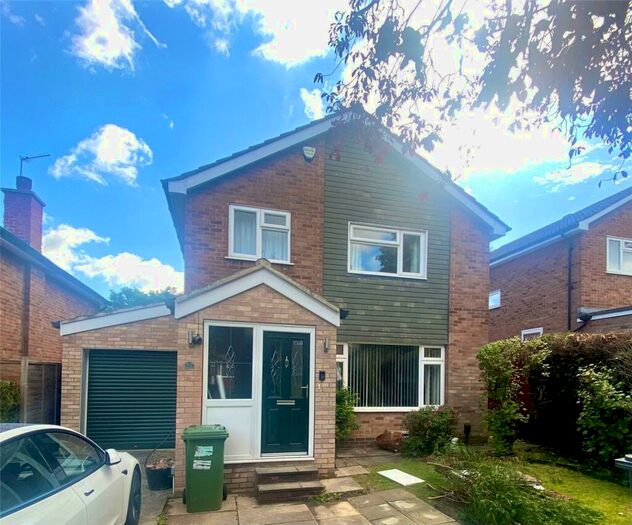 5 Bedroom Detached House To Rent In Birkdale Drive, Leeds, West Yorkshire, LS17