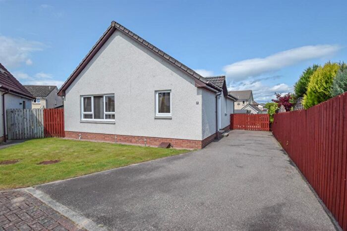 3 Bedroom Detached Bungalow For Sale In Castle Heather Crescent, Inverness, IV2