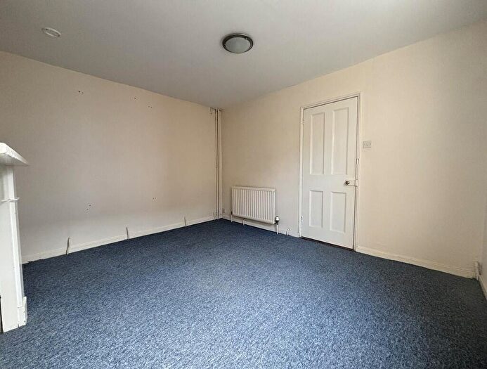 2 Bedroom Cottage To Rent In Orchard Street, Cambridge, CB1