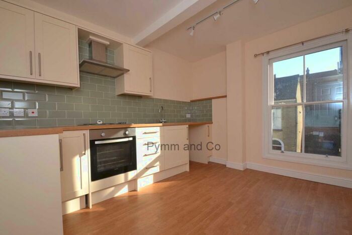 2 Bedroom Flat To Rent In Cathedral Street, Norfolk, NR1