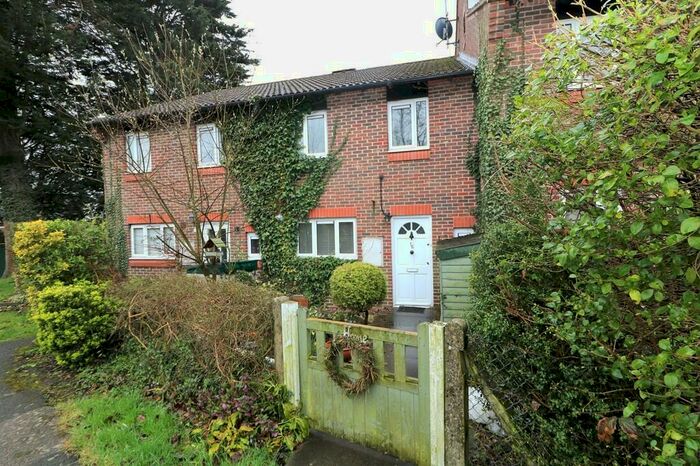 3 Bedroom Terraced House To Rent In Willow Close, Beare Green, Dorking, RH5