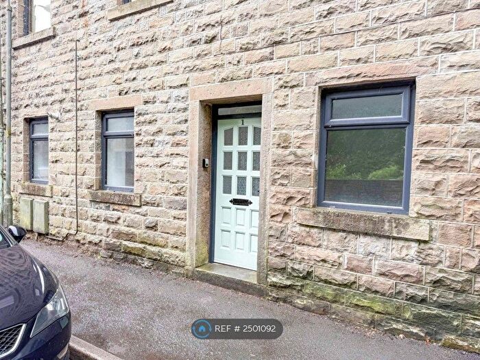 1 Bedroom Flat To Rent In Schofield Street, Waterfoot, Rossendale, BB4