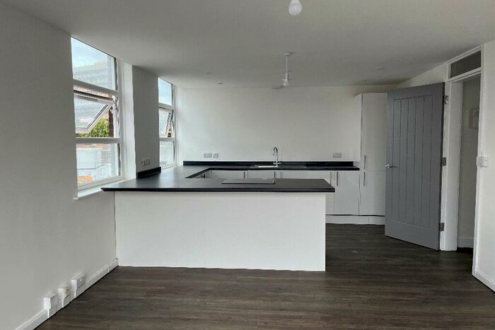 2 Bedroom Flat To Rent In Foundry Court, Recorder Road, Norwich, Norfolk, NR1