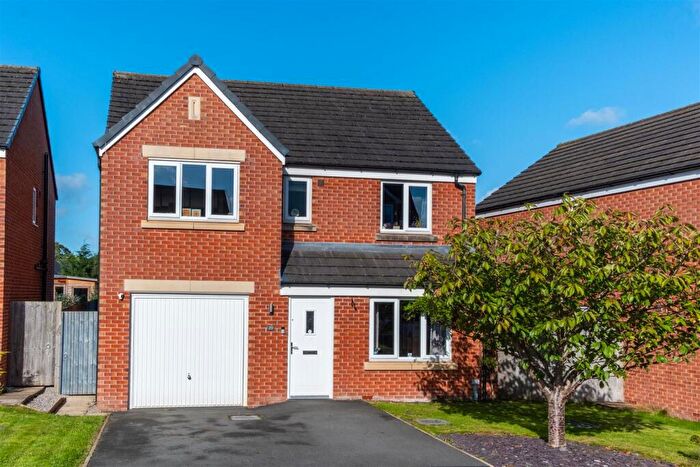 4 Bedroom Detached House For Sale In Heyford Avenue, Buckshaw Village, Chorley, PR7