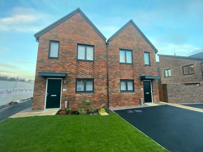 2 Bedroom Semi-Detached House To Rent In Woodyard Avenue, Waterside Quarter, S41