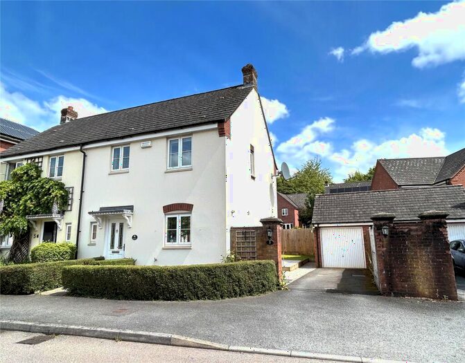 3 Bedroom House To Rent In Alsa Brook Meadow, Tiverton, Devon, EX16
