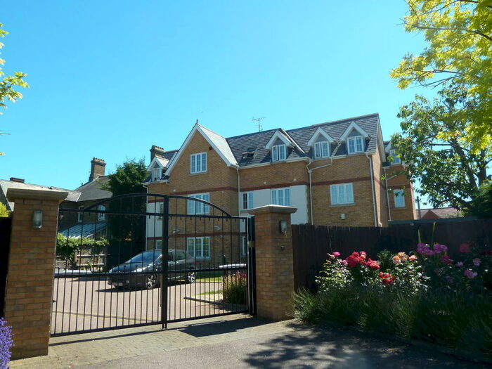 2 Bedroom Flat To Rent In London Road, Sawbridgeworth, Herts, CM21