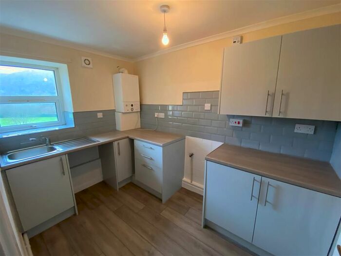 1 Bedroom Flat To Rent In John Street, Abercwmboi, Aberdare, CF44