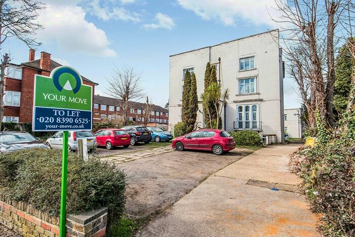 Studio To Rent In Beaconsfield House, Ewell Road, Surbiton, KT6