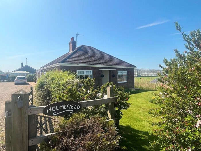3 Bedroom Detached Bungalow For Sale In Herdgate Lane, Pinchbeck, PE11