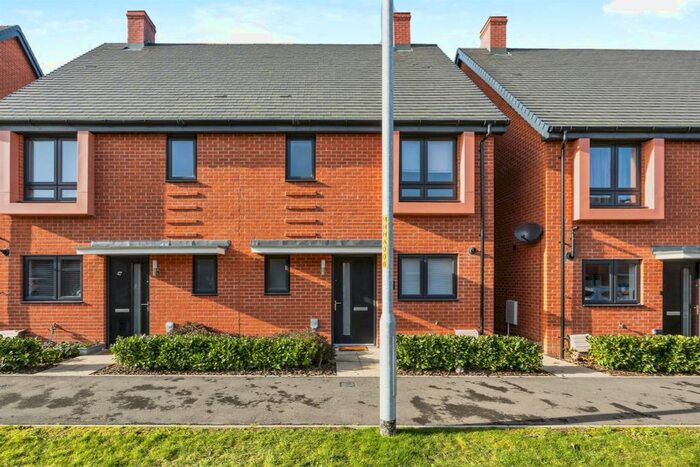 3 Bedroom Semi-Detached House For Sale In Heritage Road, Kingsnorth, Ashford, TN25