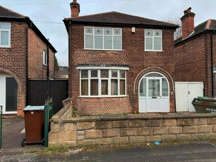 4 Bedroom Detached House To Rent In Westholme Gardens, Nottingham, NG8