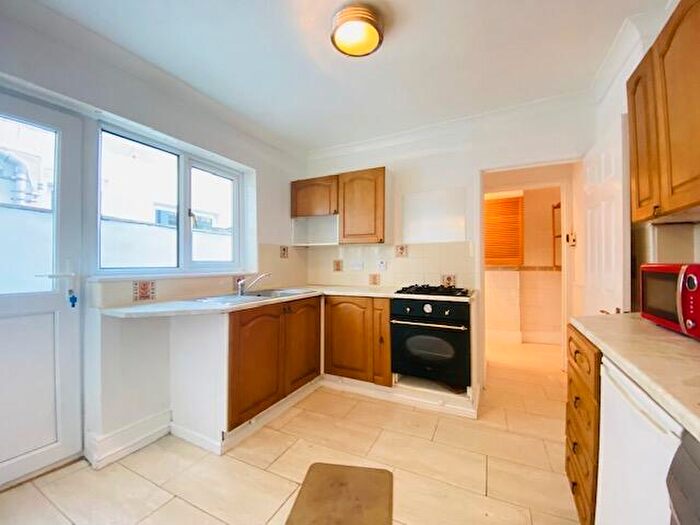 1 Bedroom Flat To Rent In Hoe Street, Plymouth, PL1