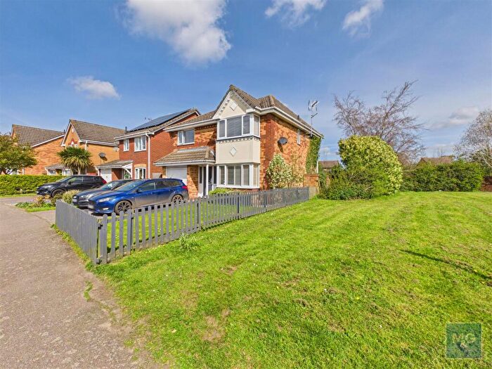 4 Bedroom Detached House For Sale In Crown Mill, Bury St. Edmunds, IP30