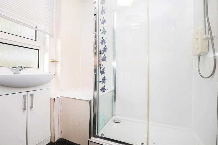 1 Bedroom Flat For Sale In Main Street, Rutherglen, Glasgow, South Lanarkshire, G73