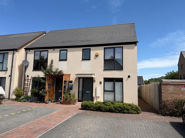 3 Bedroom Semi-Detached House To Rent In Hendy Avenue, Ketley, Telford, TF1