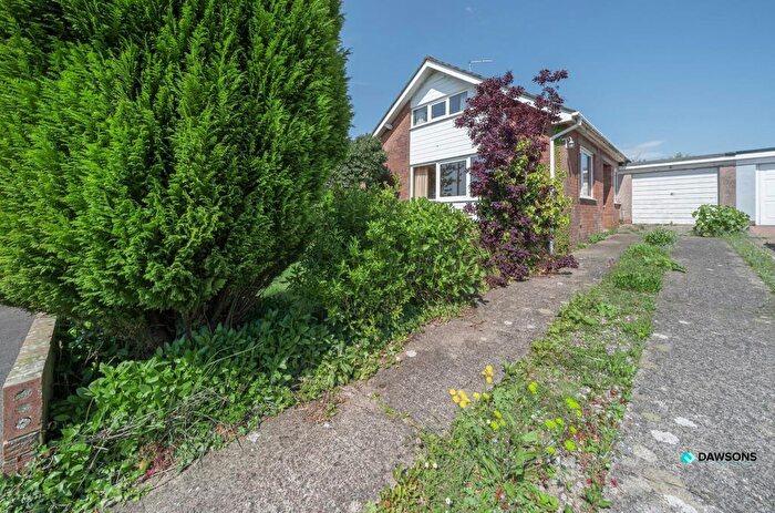 3 Bedroom Detached Bungalow For Sale In Withy Park, Bishopston, Swansea, SA3
