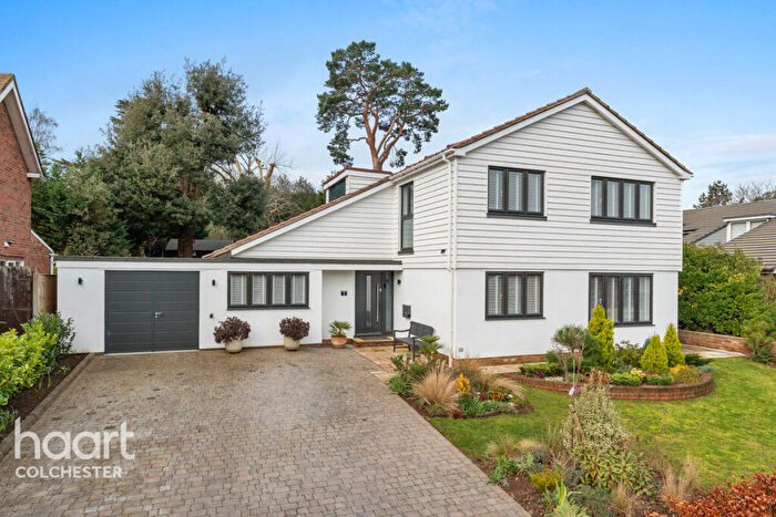 4 Bedroom Detached House For Sale In Oaks Drive, Lexden, CO3