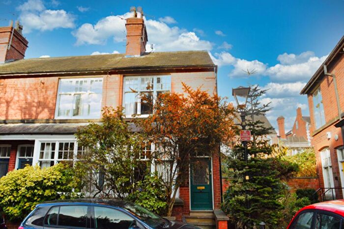 2 Bedroom Terraced House For Sale In Victoria Avenue, Leicester, LE2