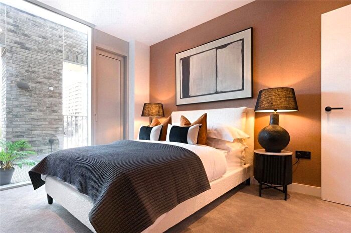 1 Bedroom Flat For Sale In Bankside, Colliers Yard, Manchester, Greater Manchester, M3