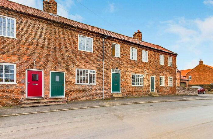 3 Bedroom Terraced House For Sale In Front Street, Lockington, Driffield, YO25