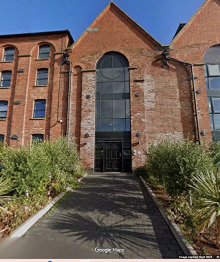 2 Bedroom Flat For Sale In Wetmore Road, Burton Upon Trent, Staffordshire, DE14