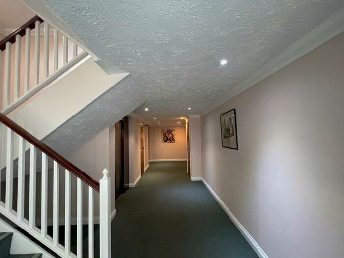 2 Bedroom Apartment To Rent In Arundel House, Southampton, SO15