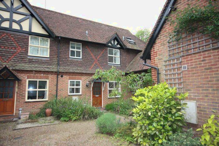 1 Bedroom Terraced House To Rent In Tillingbourne Mews, The Street, Albury, GU5