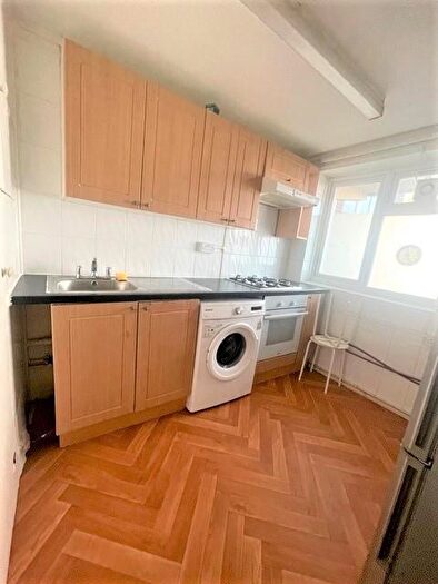 1 Bedroom Flat To Rent In Edmonton, N18