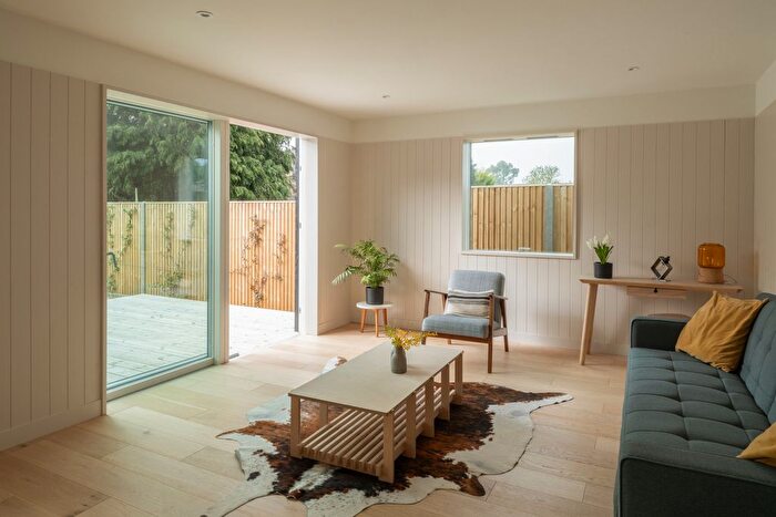 2 Bedroom Bungalow For Sale In Garden Court Ii, Godstone, Surrey, RH9