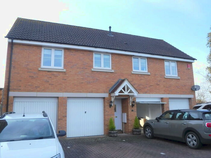 2 Bedroom Apartment To Rent In Thestfield Drive, Wiltshire, BA14