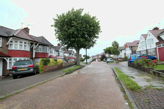 5 Bedroom Semi-Detached House To Rent In Coniston Gardens, Wembley, HA9