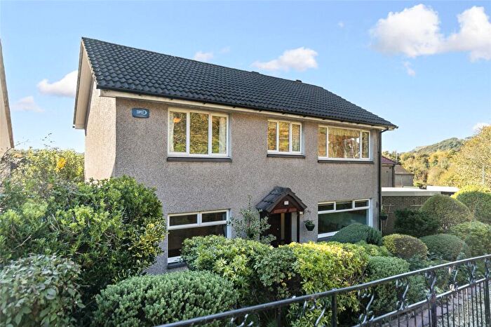 3 Bedroom Detached House For Sale In Roman Crescent, Old Kilpatrick, G60