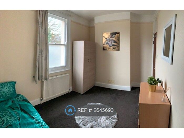 Studio To Rent In Mount Pleasant Road, London, N17