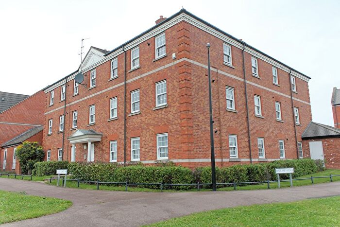 2 Bedroom Flat For Sale In Long Roses Way, Birstall, Leicester, LE4