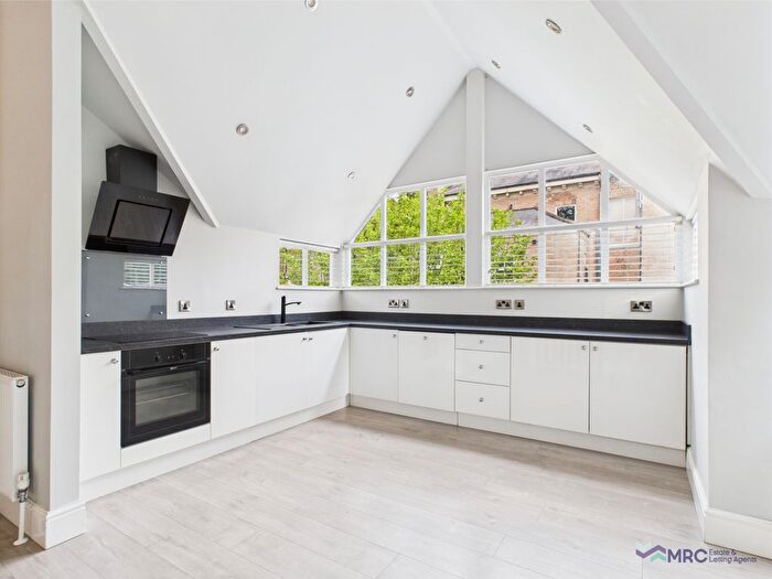 2 Bedroom End Of Terrace House To Rent In Welwick House Mews, Pearson Park, HU5