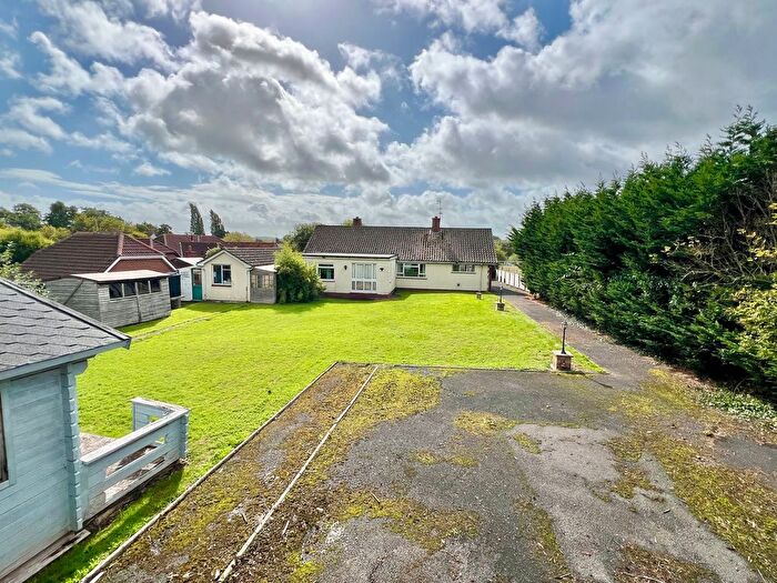 4 Bedroom Detached Bungalow For Sale In North End, Creech St. Michael, Taunton, TA3