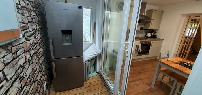 2 Bedroom Property To Rent In Ty Mawr Road, Llandaff North, CF14