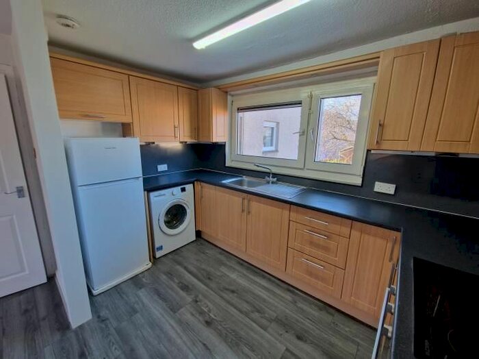 1 Bedroom Flat To Rent In Arden Court, Hamilton, ML3