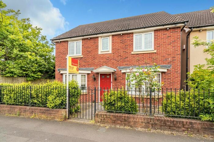 4 Bedroom Detached House To Rent In Moredon Road, Nightingale Rose, SN2