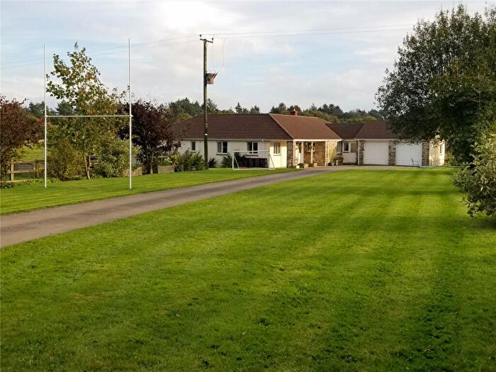 4 Bedroom Bungalow To Rent In Dunkeswell, Honiton, Devon, EX14