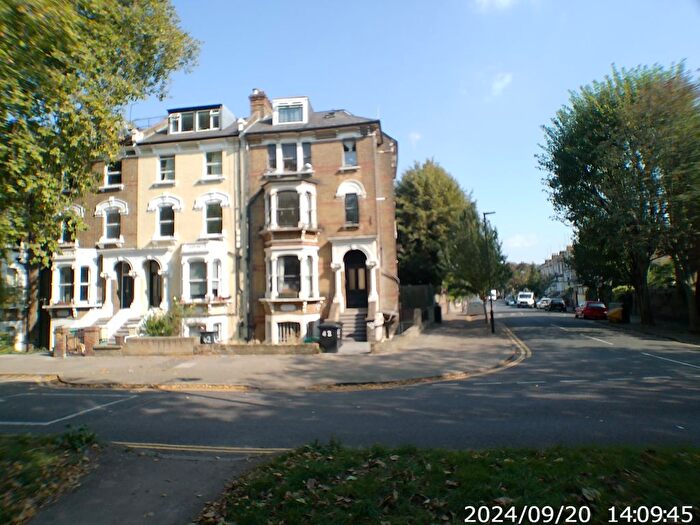 2 Bedroom Flat To Rent In Petherton Road, London, N5