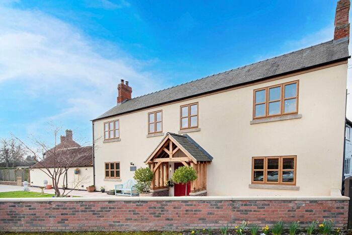 5 Bedroom Detached House For Sale In Treswell Road, Rampton, Retford, DN22