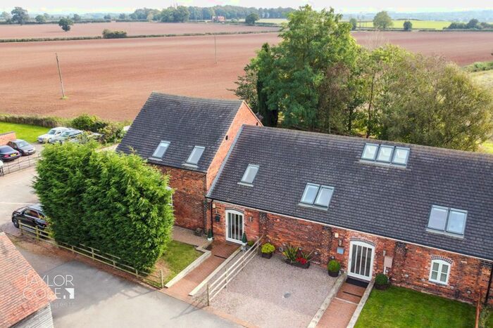 4 Bedroom Barn Conversion To Rent In Ashby Road, Tamworth, B79