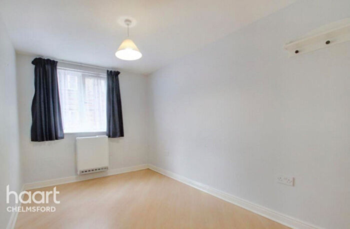 2 Bedroom Flat To Rent In Crompton Street, Chelmsford, CM1