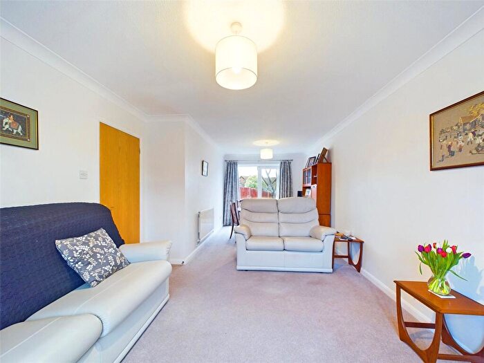 4 Bedroom Detached House For Sale In Springvale Avenue, Bournemouth, BH7