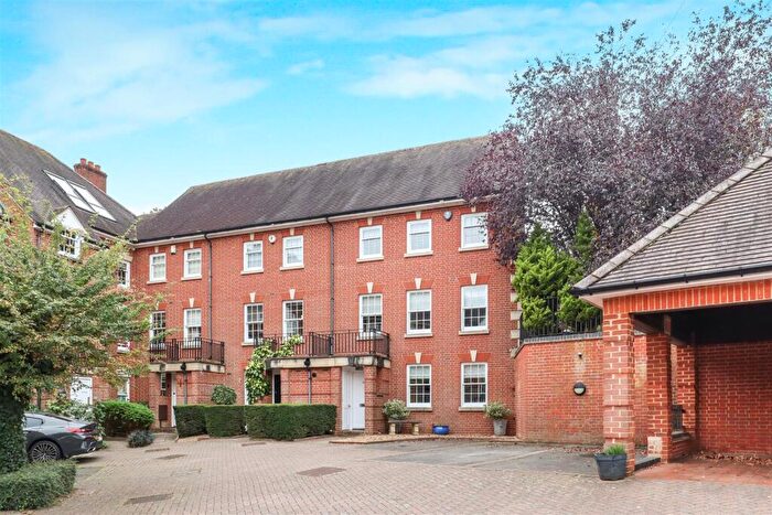 3 Bedroom Town House For Sale In St. Nicholas Church Street, Warwick, CV34